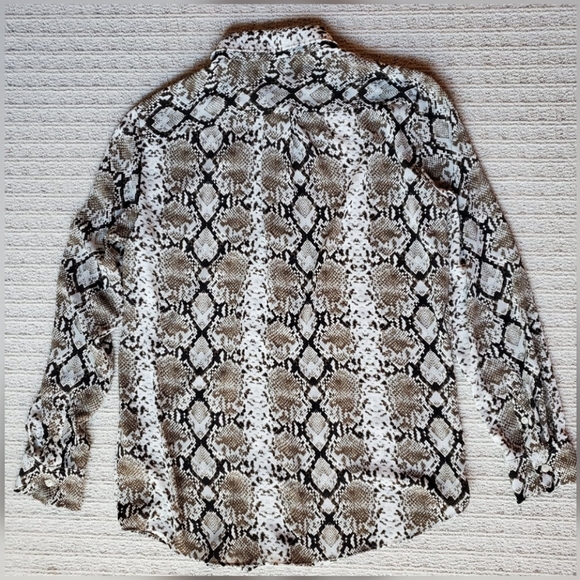 Banana Republic Dillon snakeskin print blouse - Picture 2 of 2